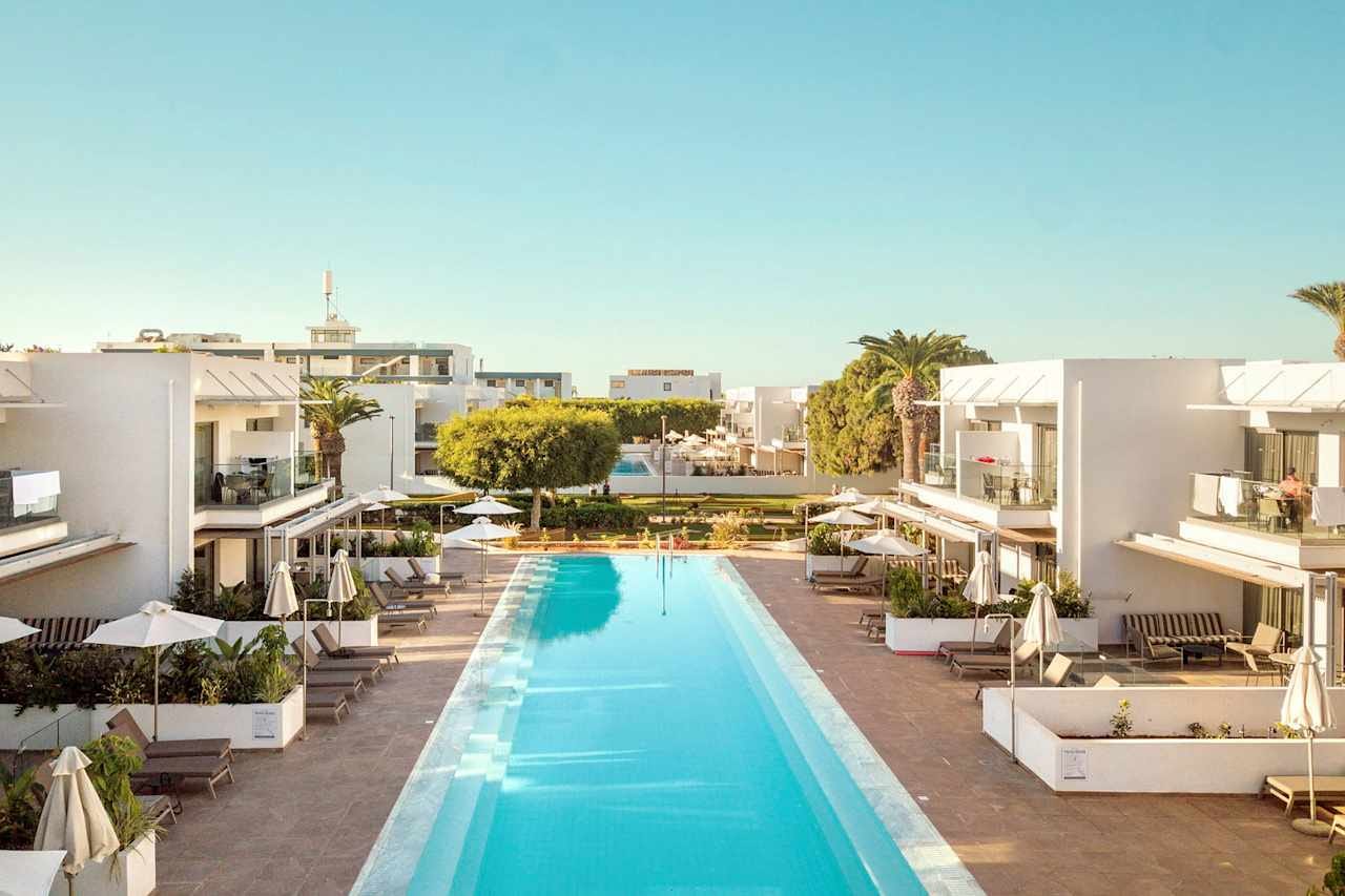 Sunwing Sandy Bay Beach