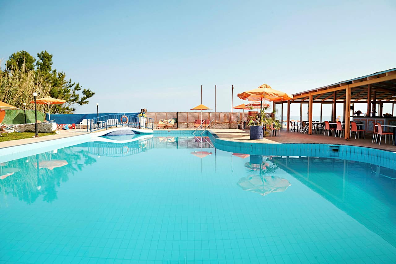 Bella Casita Family Apartments