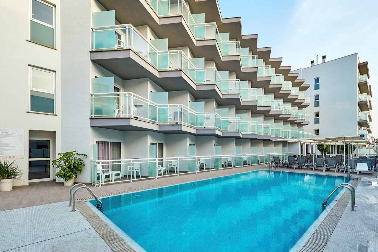 BQ Hotel Amfora Beach