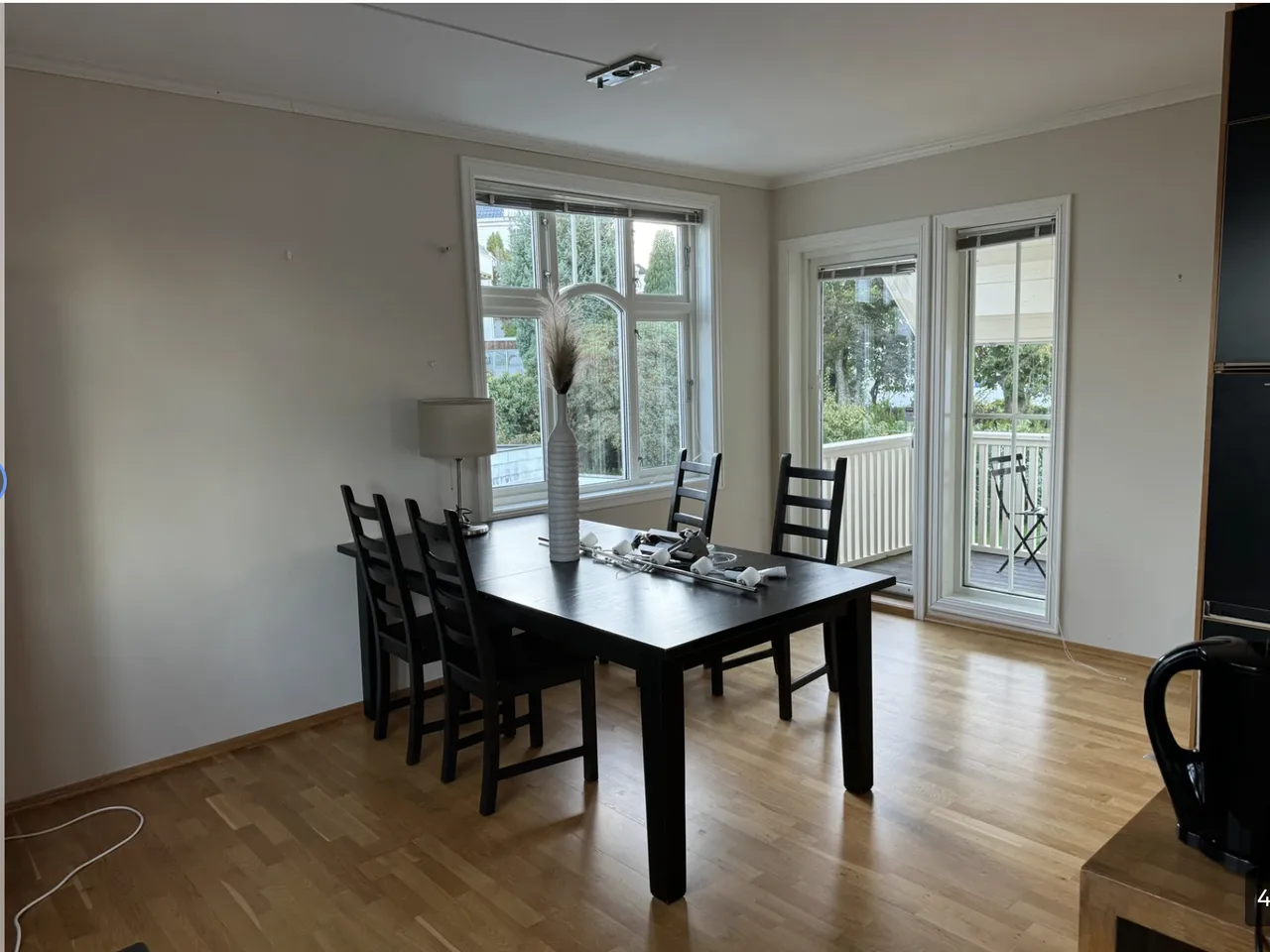 Spisebord image of Romslig leilighet for familie