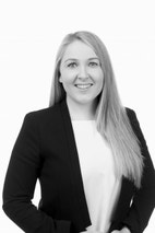 Bilde av megler Hedda Trøan Olsen