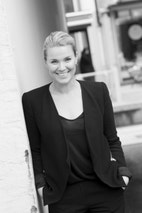 Bilde av megler Live Gjøystdal