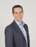 Bilde av megler Tore Resell