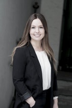 Bilde av megler Martine Ose Sæther