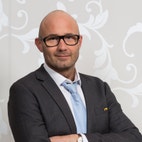 Bilde av megler Hans Petter Carlsson