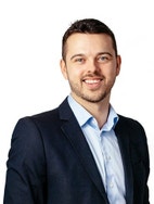 Bilde av megler Kristian Karlsrud