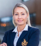 Bilde av megler Bettina Due