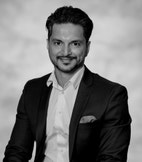 Bilde av megler Ali Hashmi