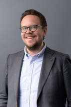 Bilde av megler Leif Christian Stray