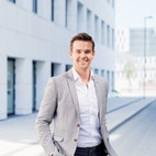 Bilde av megler Anders Glasø