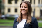 Bilde av megler Christel Bekkelund
