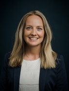 Bilde av megler Selma Nygaard Thorkildsen