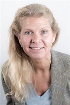 Bilde av megler Eva Karin Fremstad