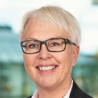 Bilde av megler Anne-Lise Søstumoen