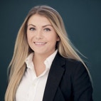 Bilde av megler Sandra Kjellsen