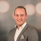 Bilde av megler Marius Evjen