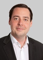 Bilde av megler Christoffer Bakken