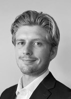 Bilde av megler Kristoffer Hermelink Langrind