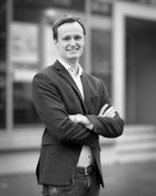 Bilde av megler Kristian Bjørnstad Hansen