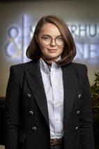 Bilde av megler Emilie Fredriksen