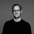 Bilde av megler Petter Løberg Klavenes