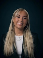 Bilde av megler Daniela Andersen