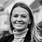 Bilde av megler Elise Knutsen Skogland