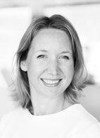 Bilde av megler Janne Herstad