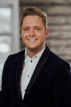 Bilde av megler Jonas Nikolai Grimsøen