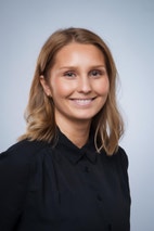 Bilde av megler Lise Karstensen Blakstad