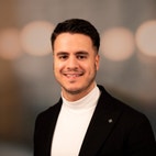Bilde av megler Abbas Al-Rekabi