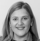 Bilde av megler Julie Vangen Aas