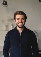 Bilde av megler Markus Håland