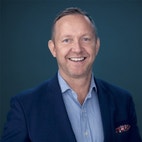 Bilde av megler Thomas Larsen