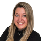 Bilde av megler Karianne Skogmo