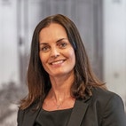 Bilde av megler Kristin Anette Heggland