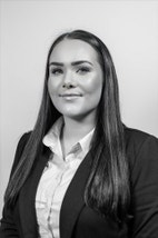 Bilde av megler Lise Mortensen