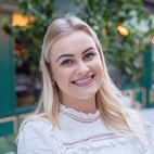 Bilde av megler Karina Jonassen