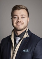 Bilde av megler Thomas Halle Arntzen