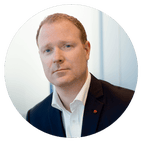 Bilde av megler Petter S. Carlsen