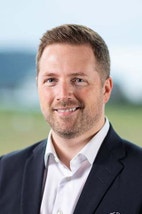 Bilde av megler Espen Skarbø