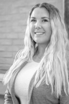 Bilde av megler Ida Sommerfelt Hjelmtvedt