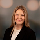 Bilde av megler Camilla Forsland