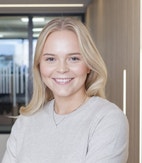 Bilde av megler Elin Marie Wik