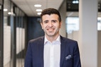 Bilde av megler Yama Meskinyar