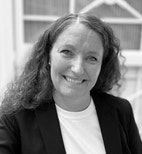 Bilde av megler Camilla Myhre