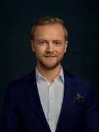 Bilde av megler Håvard Nilsen