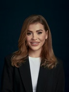 Bilde av megler Argjenda Krasniqi