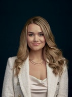 Bilde av megler Eline Tilley