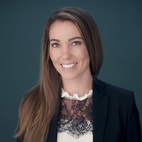 Bilde av megler Camilla Lindstad